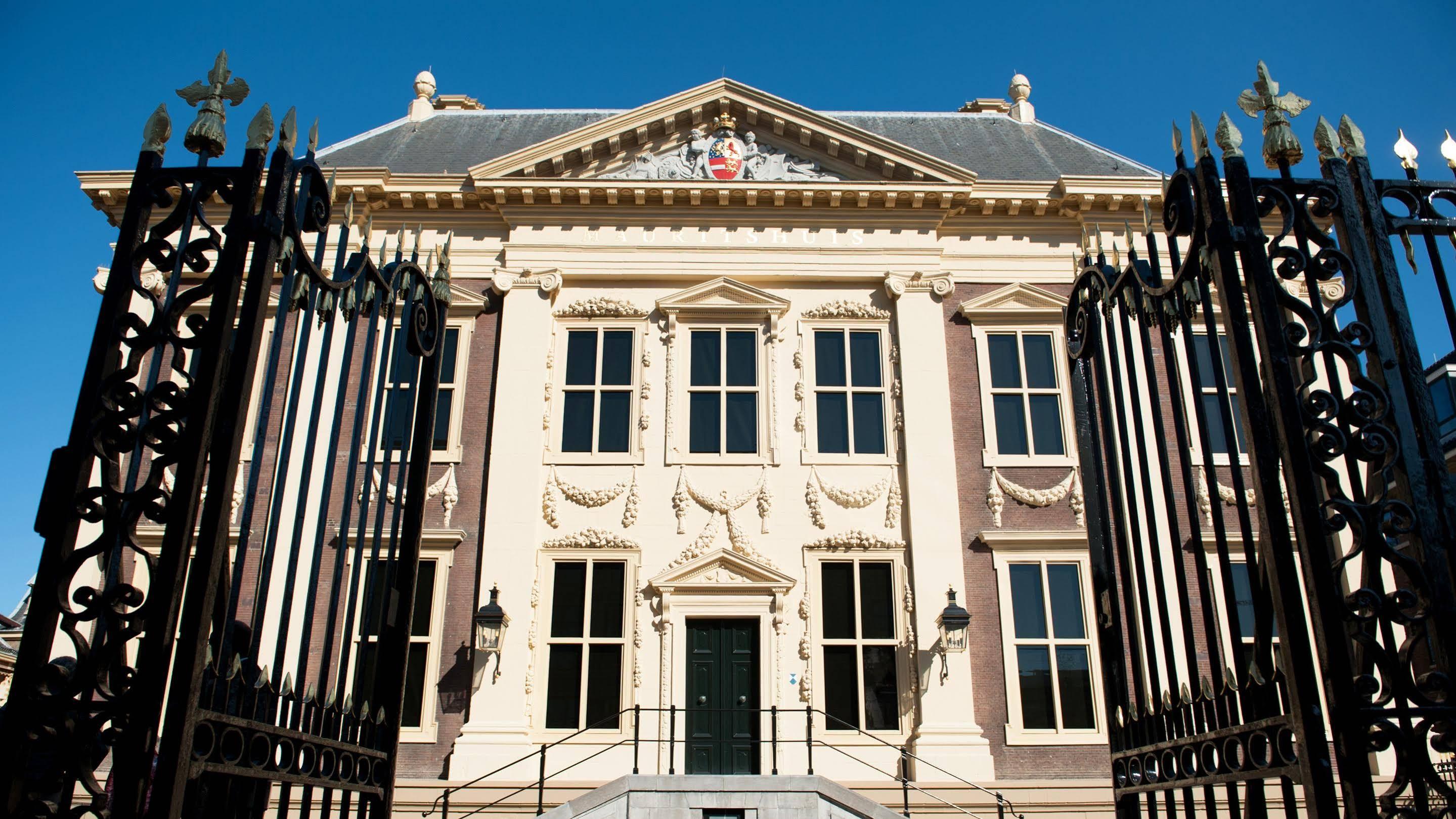 Hotel Des Indes La Haya Exterior foto The MaNNA building